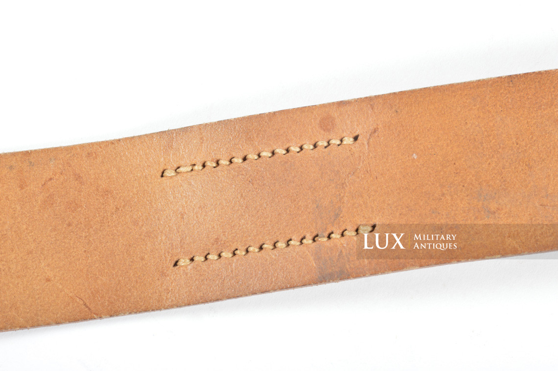 Unissued early German leather belt in natural brown leather, « 1939 » - photo 13