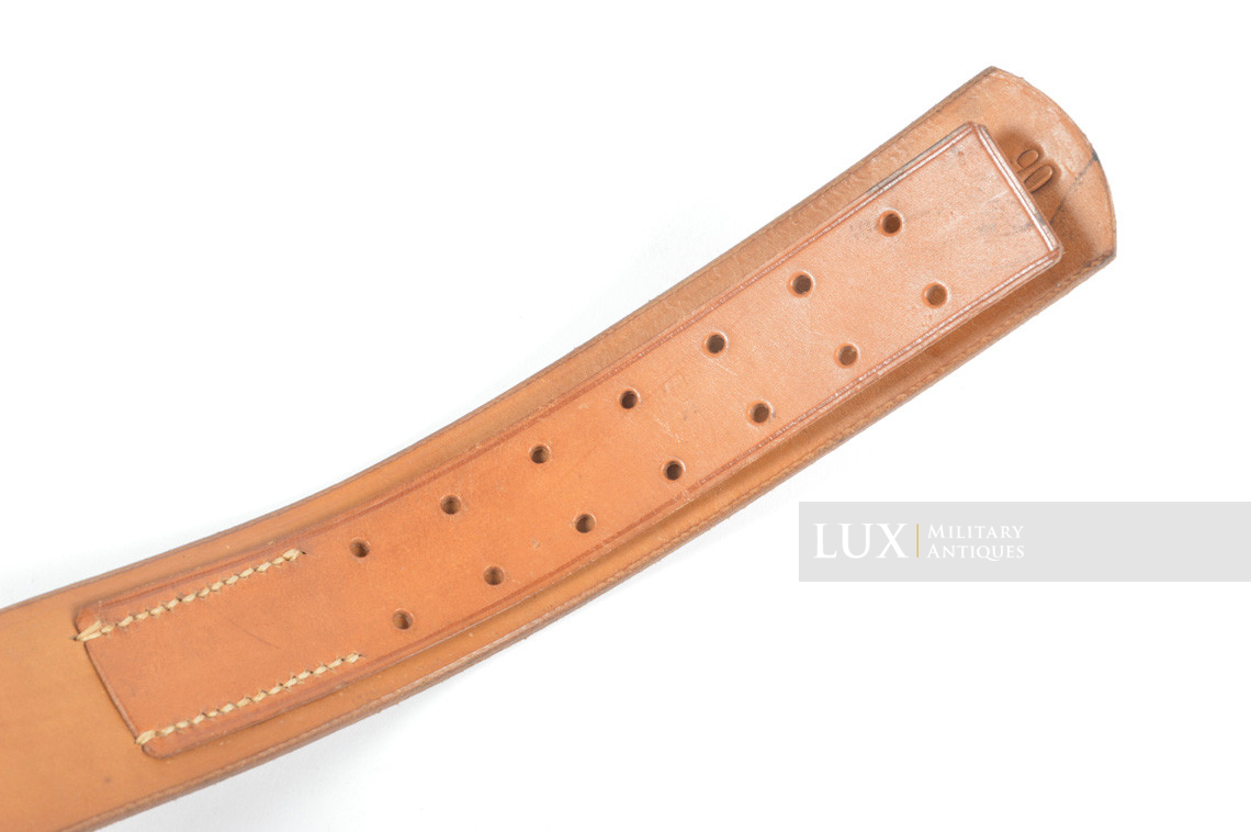 Unissued early German leather belt in natural brown leather, « 1939 » - photo 14