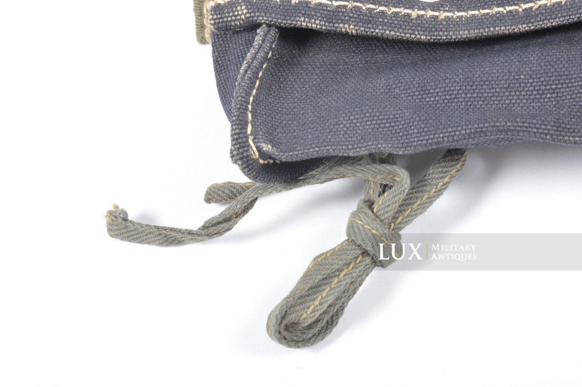 German Luftwaffe Tropical A-frame bag, « blue web » - photo 8