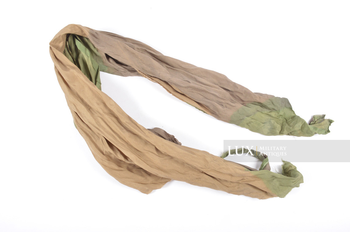 German camouflaged parachute scarf - photo 4