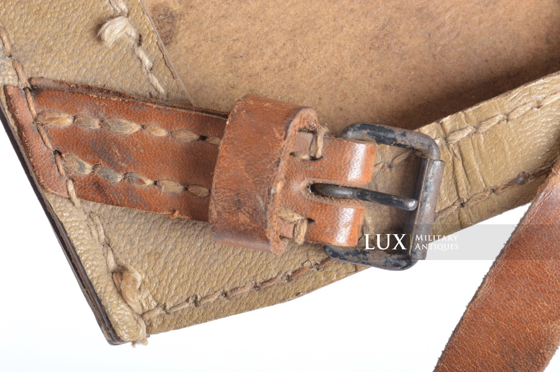 Porte pelle allemand fin de guerre en carton pressé jaune sable, « jWa 4 » - photo 13