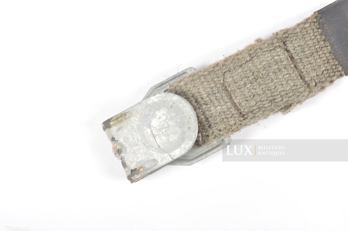 German gasmask canister belt support hook strap, « ebd44 » - photo 8