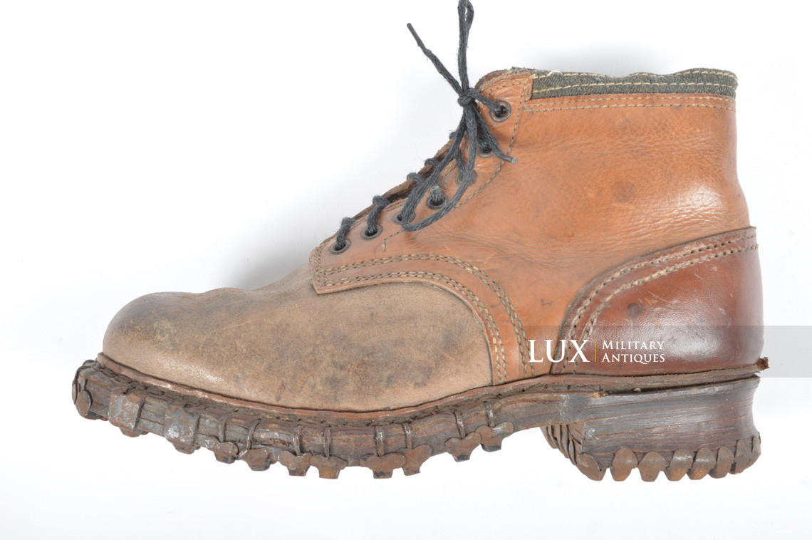 Paire de brodequins allemands des troupes de montagne, « Gebirgsjäger » - photo 22