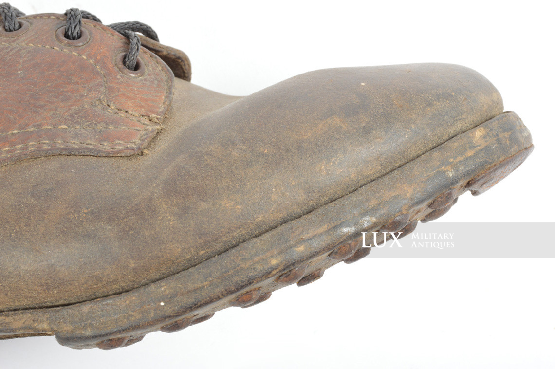 Mid-war German low ankle combat boots - Lux Military Antiques - photo 11