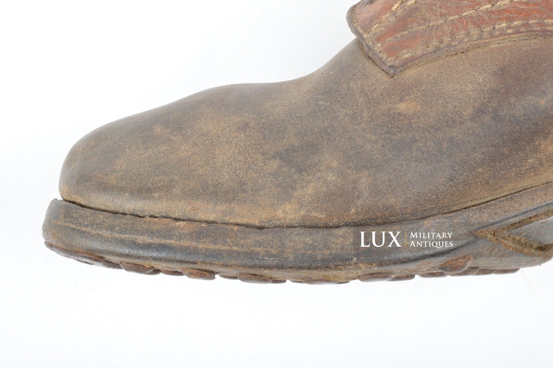 Mid-war German low ankle combat boots - Lux Military Antiques - photo 15
