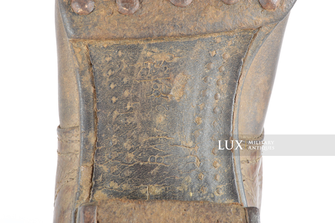 Mid-war German low ankle combat boots - Lux Military Antiques - photo 18
