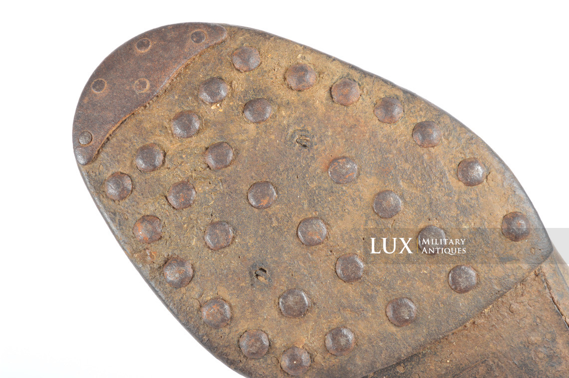 Mid-war German low ankle combat boots - photo 29