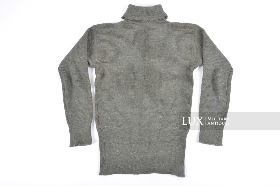 Late-war German issued « turtle-neck » sweater  - photo 4