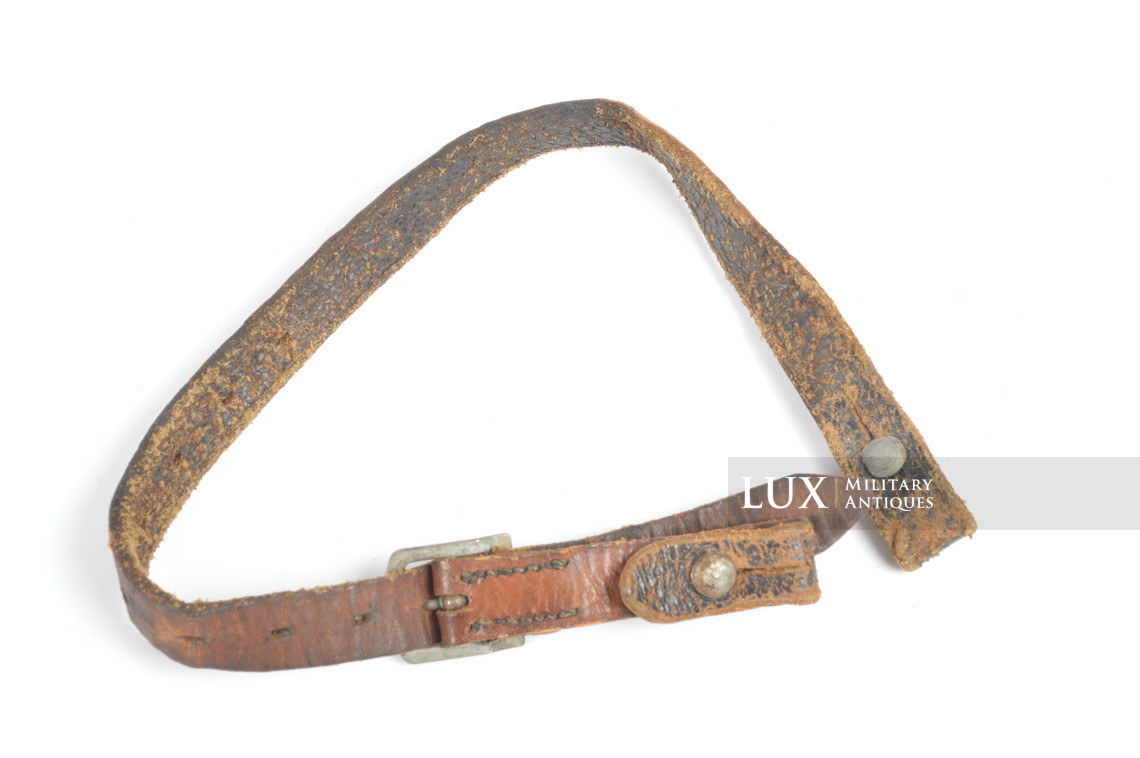 Jugulaire de casque allemand fin de guerre, « RBNr » - photo 7