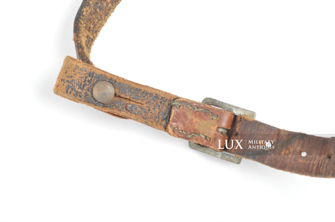 Jugulaire de casque allemand fin de guerre, « RBNr » - photo 8