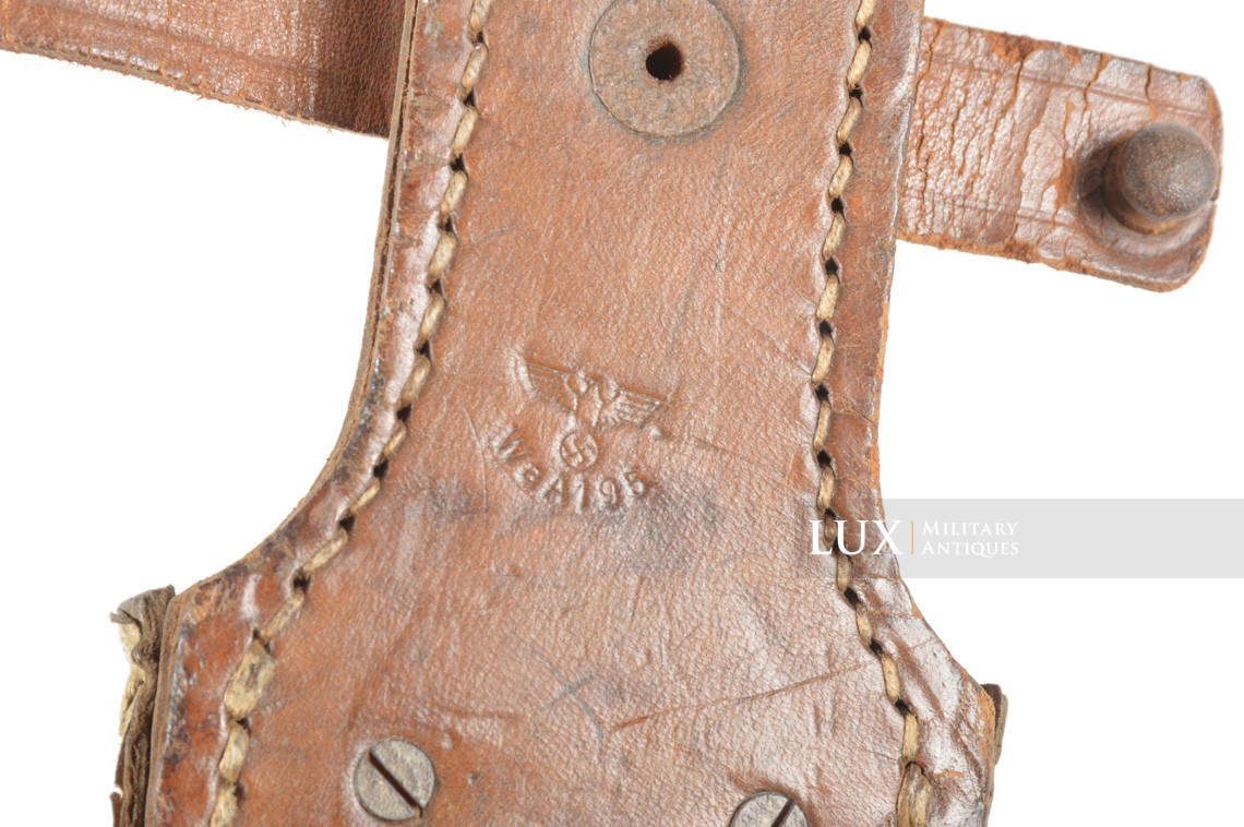 Rare German short combat engineer's field saw & tan pressed cardboard scabbard, « dob 1944 » - photo 18