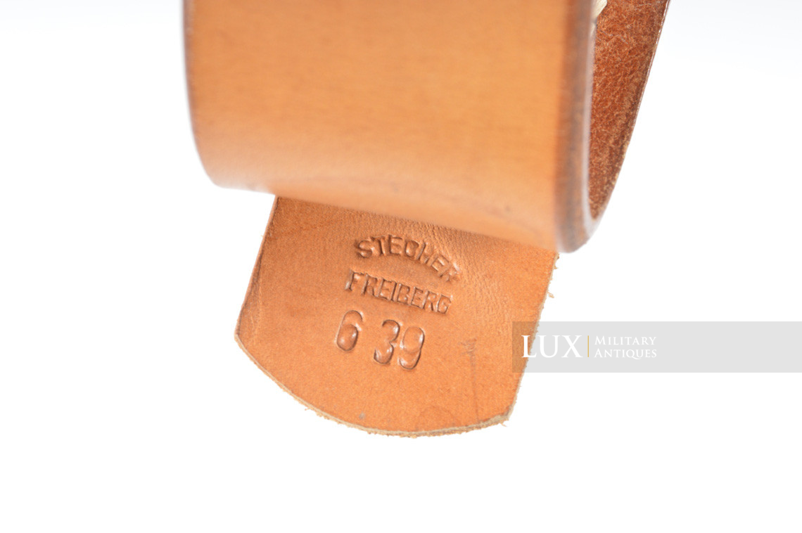 Unissued early German leather belt in natural brown leather, « 1939 » - photo 10