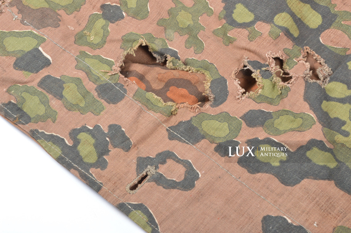 Late-war Waffen-SS Oakleaf A camouflage shelter quarter / poncho, « Battle of the Bulge » - photo 17