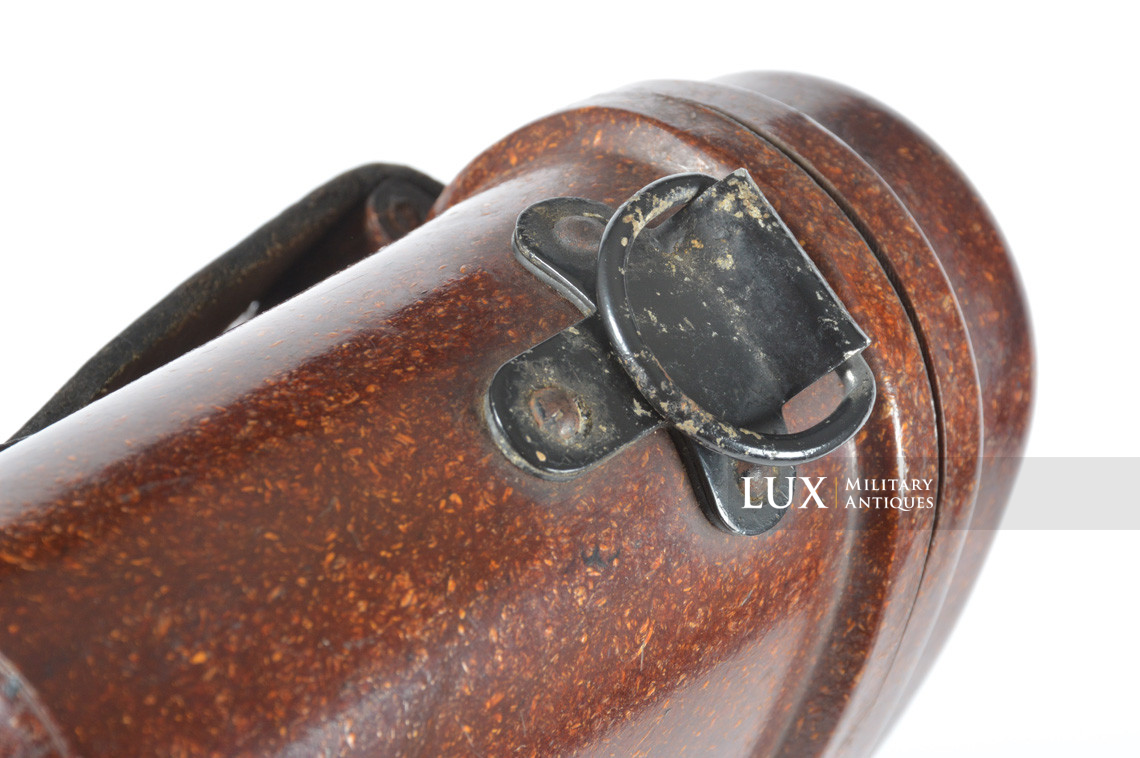 Etui de jumelles allemandes 6x30 en bakelite rouge - photo 10