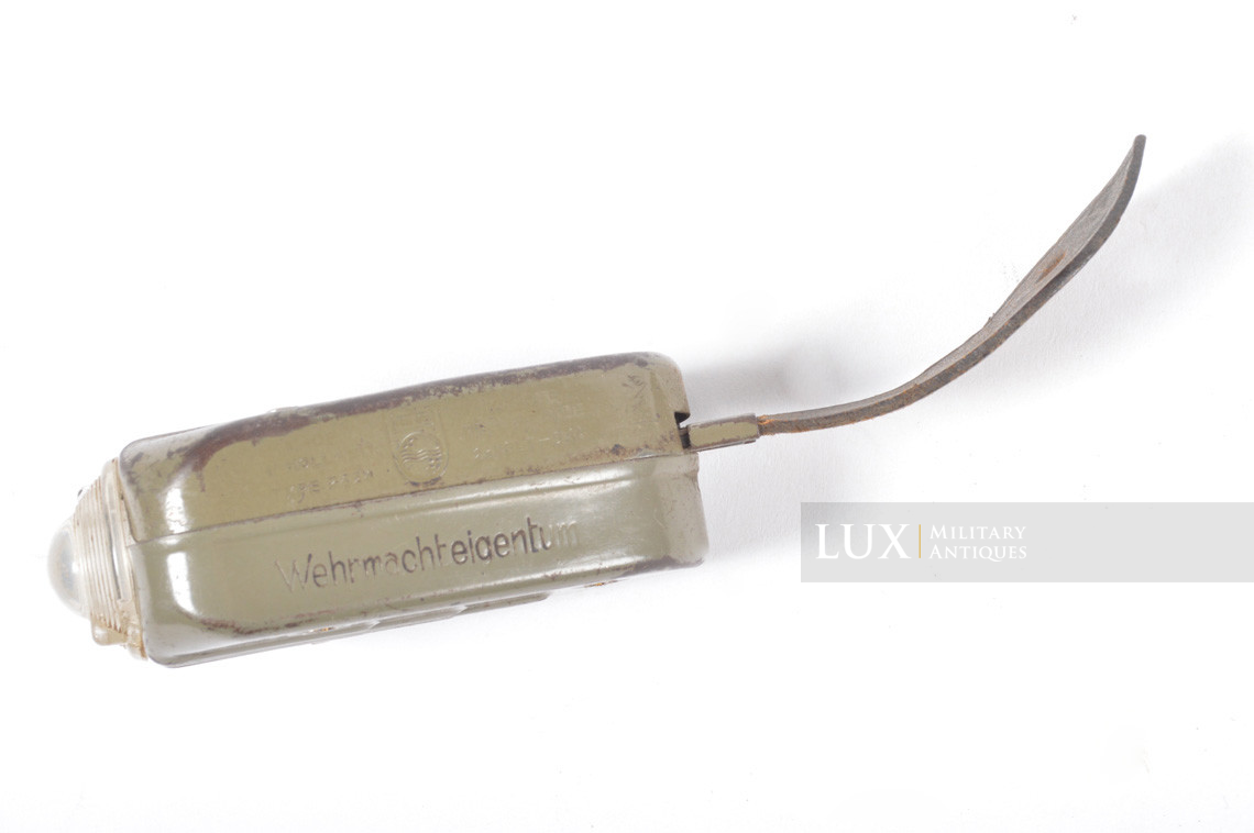 Rare lampe de poche allemande réglementaire à dynamo, « Wehrmachteigentum » - photo 10