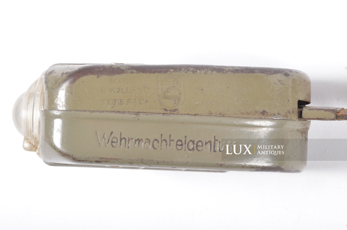 Rare lampe de poche allemande réglementaire à dynamo, « Wehrmachteigentum » - photo 12