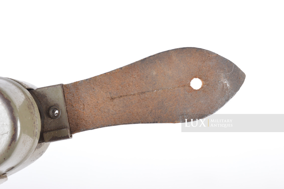 Rare lampe de poche allemande réglementaire à dynamo, « Wehrmachteigentum » - photo 13