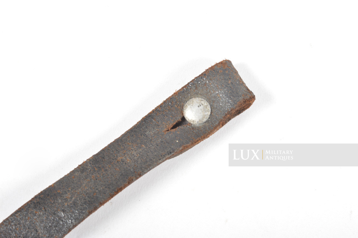 Early German helmet chinstrap, « L.L. NORDMARK 1938 » - photo 9