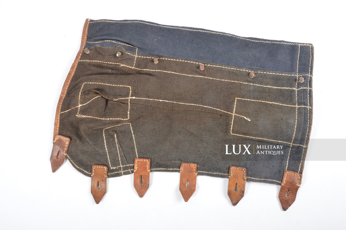 Unissued mid-war German k98 blue canvas receiver cover, « jgh1942 » - photo 11