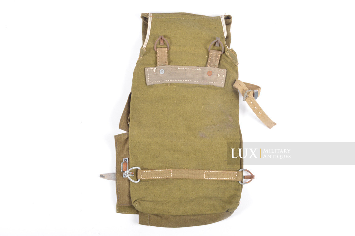 Unissued late-war German pioneer combat assault backpack - photo 18