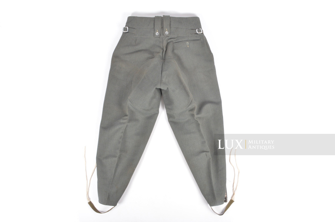 Unissued Heer / Waffen-SS M43 gabardine combat trousers, « Keilhose » - photo 18