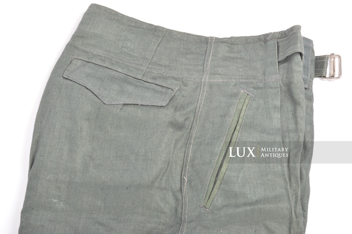 Unissued Luftwaffe HBT EM's combat service trousers, « RBNr » - photo 10