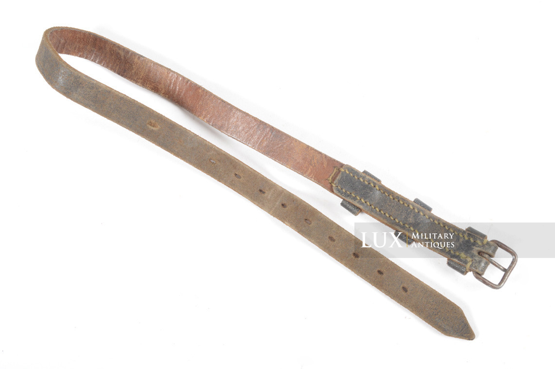 Late-war German A-frame mess tin leather strap - photo 9