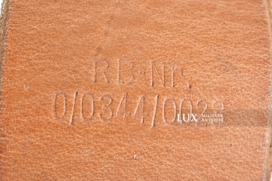 Unissued German late war leather combat Y-straps, « RBNr » - photo 19