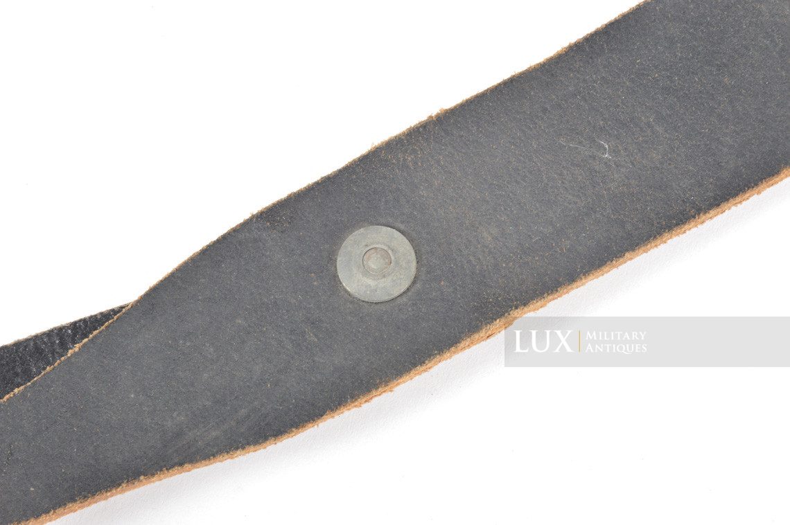 Unissued German late war leather combat Y-straps, « RBNr » - photo 9