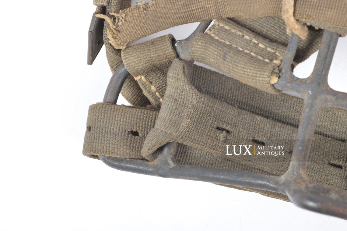 Late-war German pack « Tragegestell », marked « bvk1944 » - photo 8