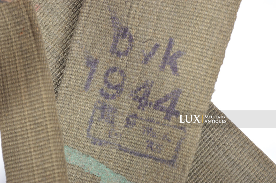 Late-war German pack « Tragegestell », marked « bvk1944 » - photo 17