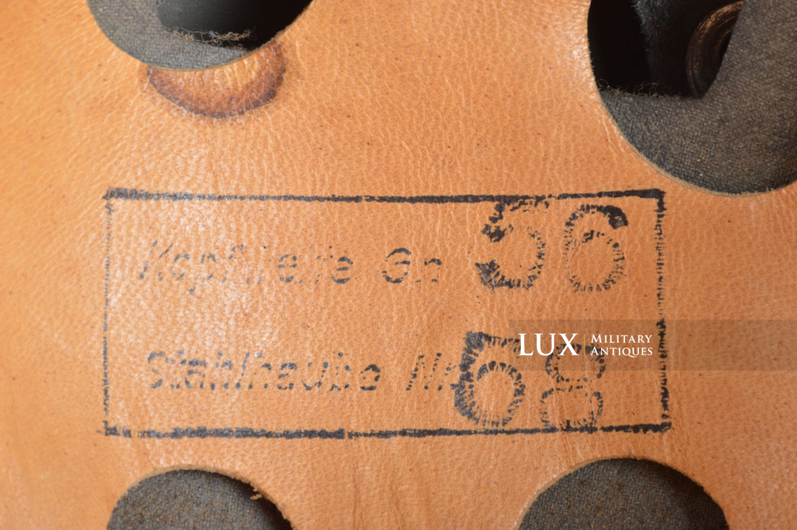 Casque M38 de parachutiste allemand fin de guerre, état neuf, « ckl68 » - photo 34