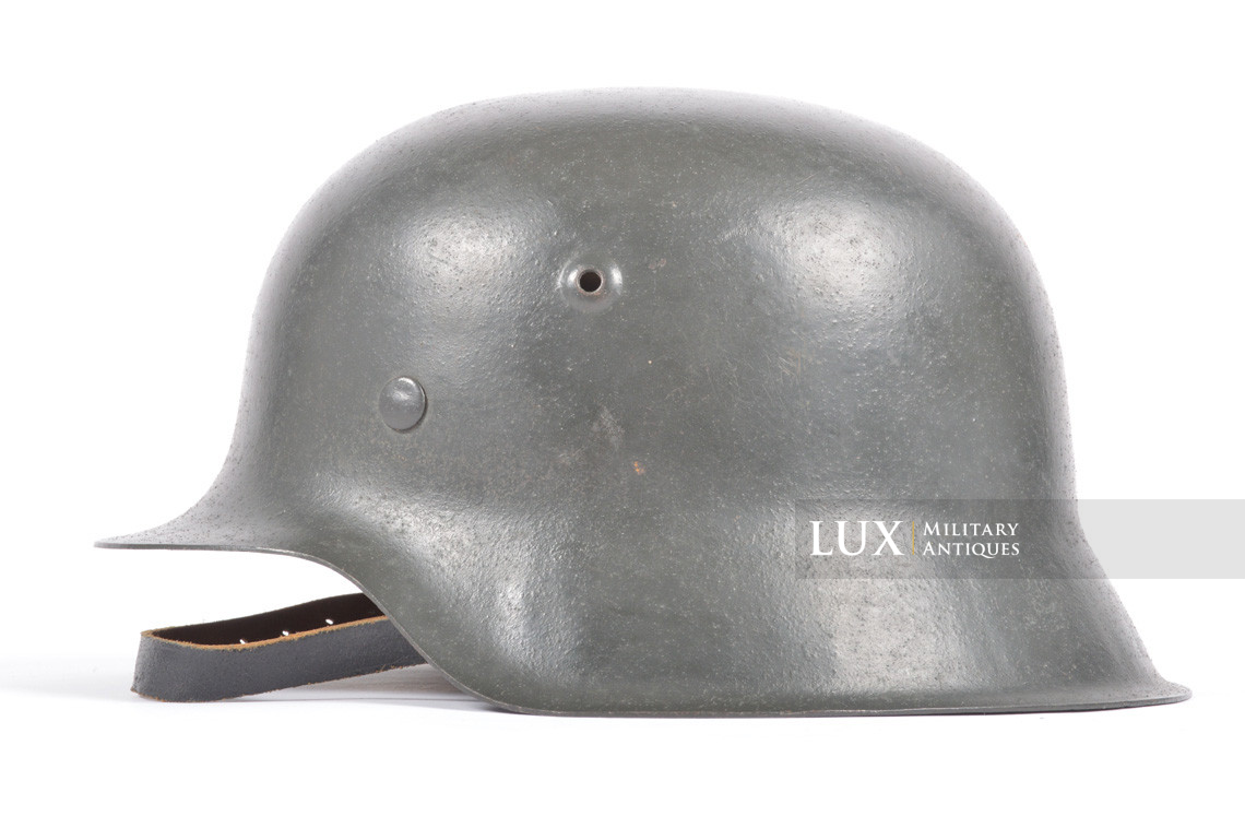 M42 German combat helmet, « hkp64 » - Lux Military Antiques - photo 4