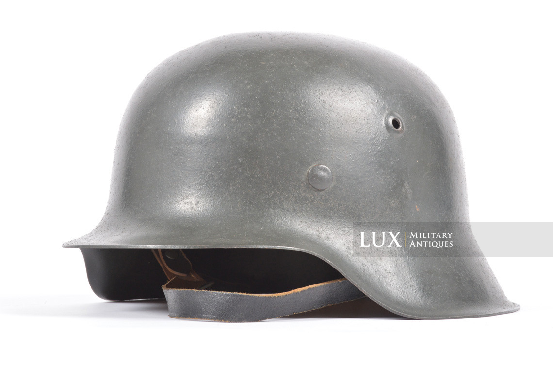 M42 German combat helmet, « hkp64 » - Lux Military Antiques - photo 7