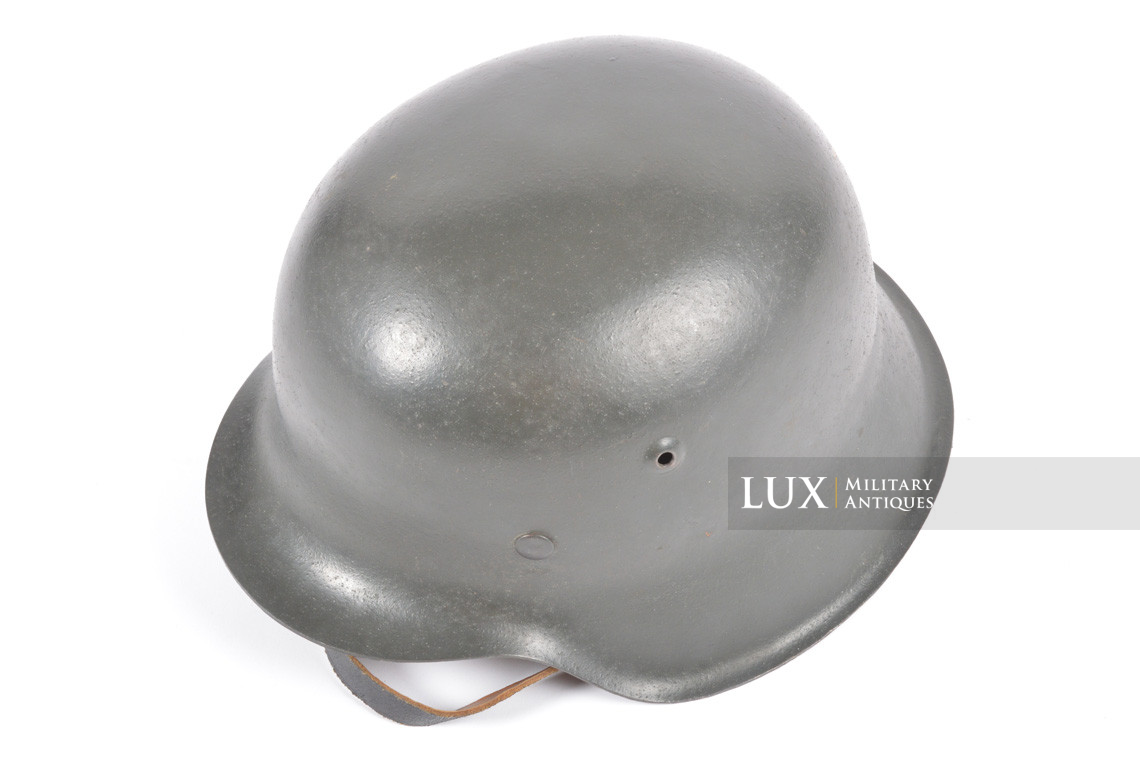 M42 German combat helmet, « hkp64 » - Lux Military Antiques - photo 14