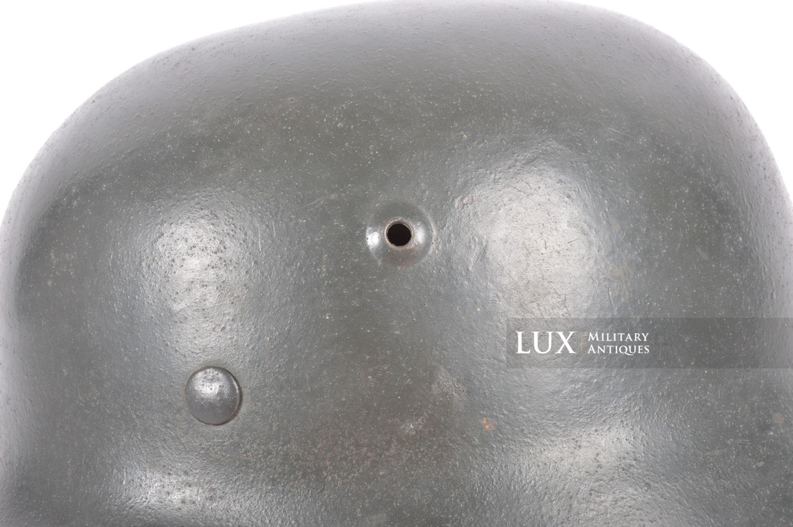 M42 German combat helmet, « hkp64 » - Lux Military Antiques - photo 15