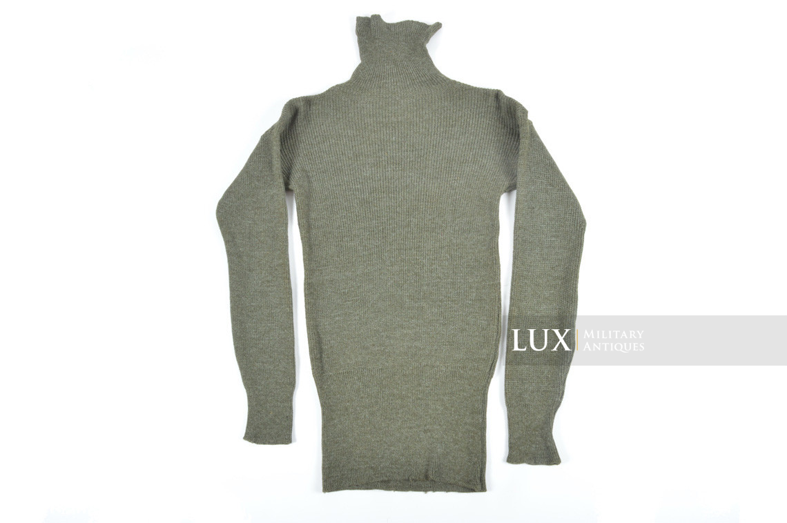 Late-war German issued « turtle-neck » sweater  - photo 4