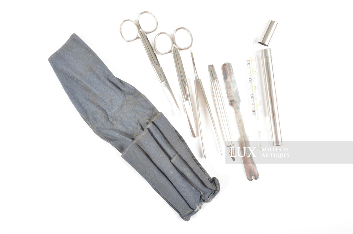 Pochette d'instruments médicaux précoce, « Kleines Feldbesteck » - photo 9