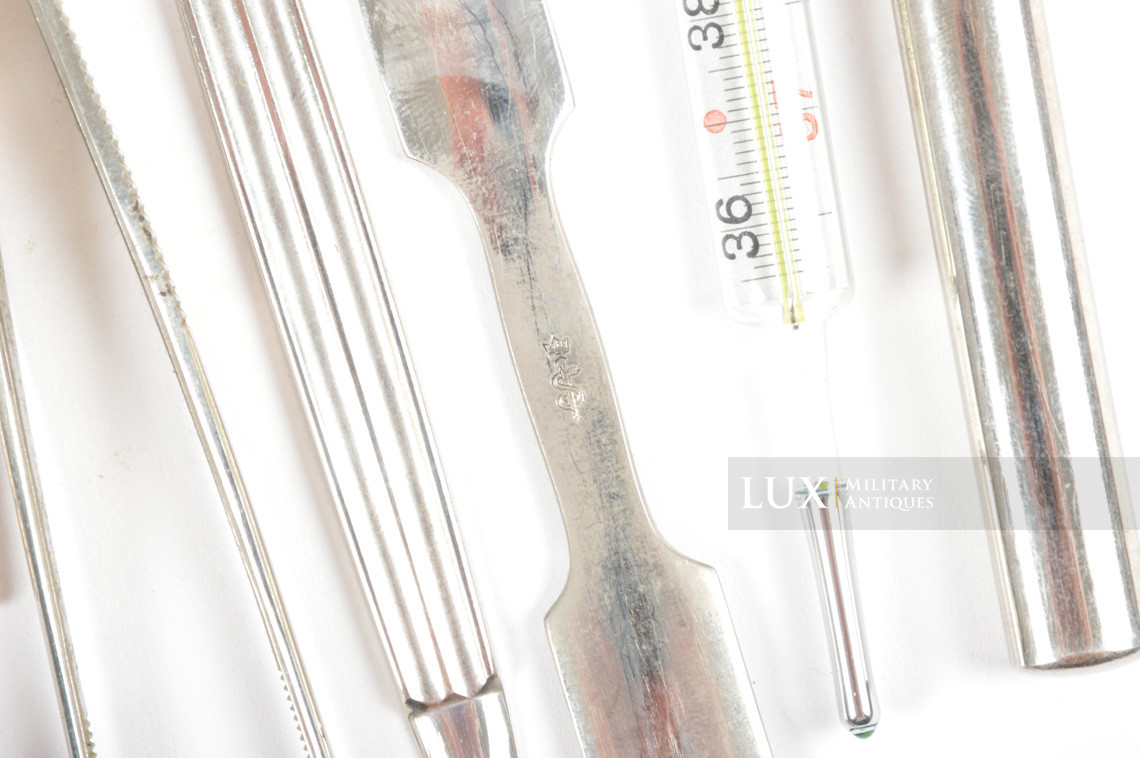 Pochette d'instruments médicaux précoce, « Kleines Feldbesteck » - photo 10