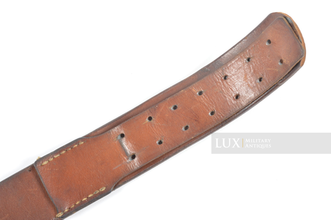 German Luftwaffe combat service leather belt, « hcy42 » - photo 12