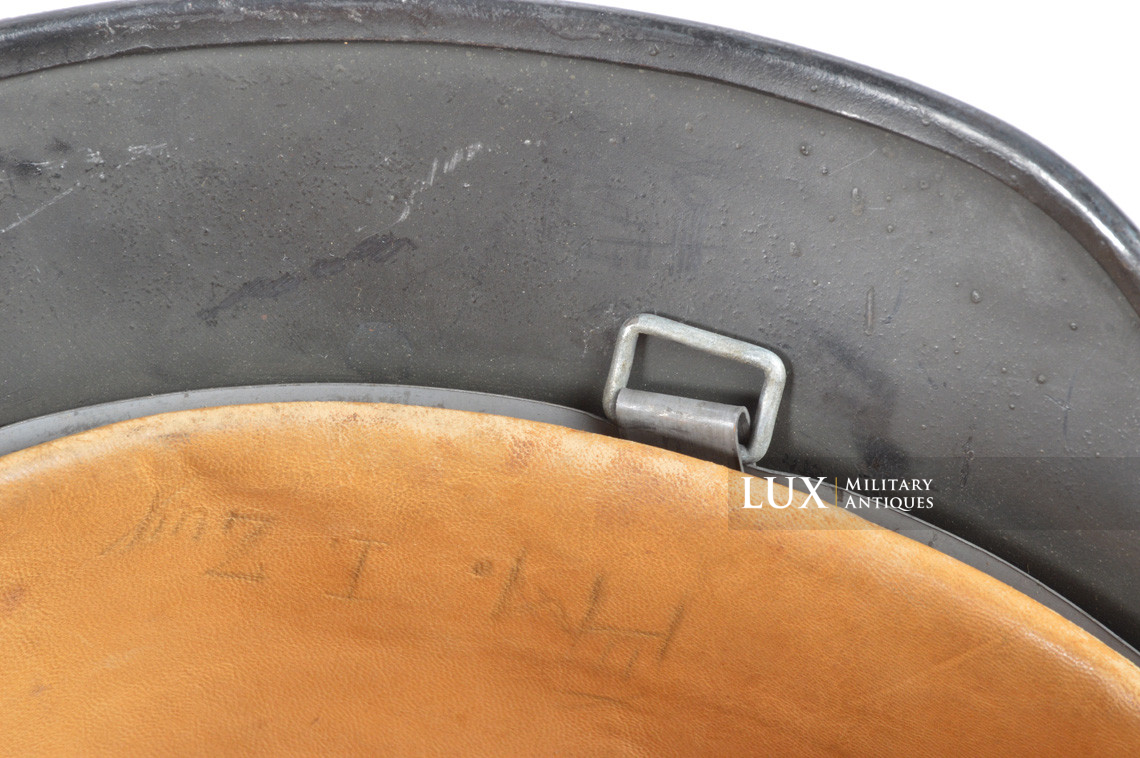 Late-war German Heer / Waffen-SS M40 Combat Helmet, « Q64 » - photo 26