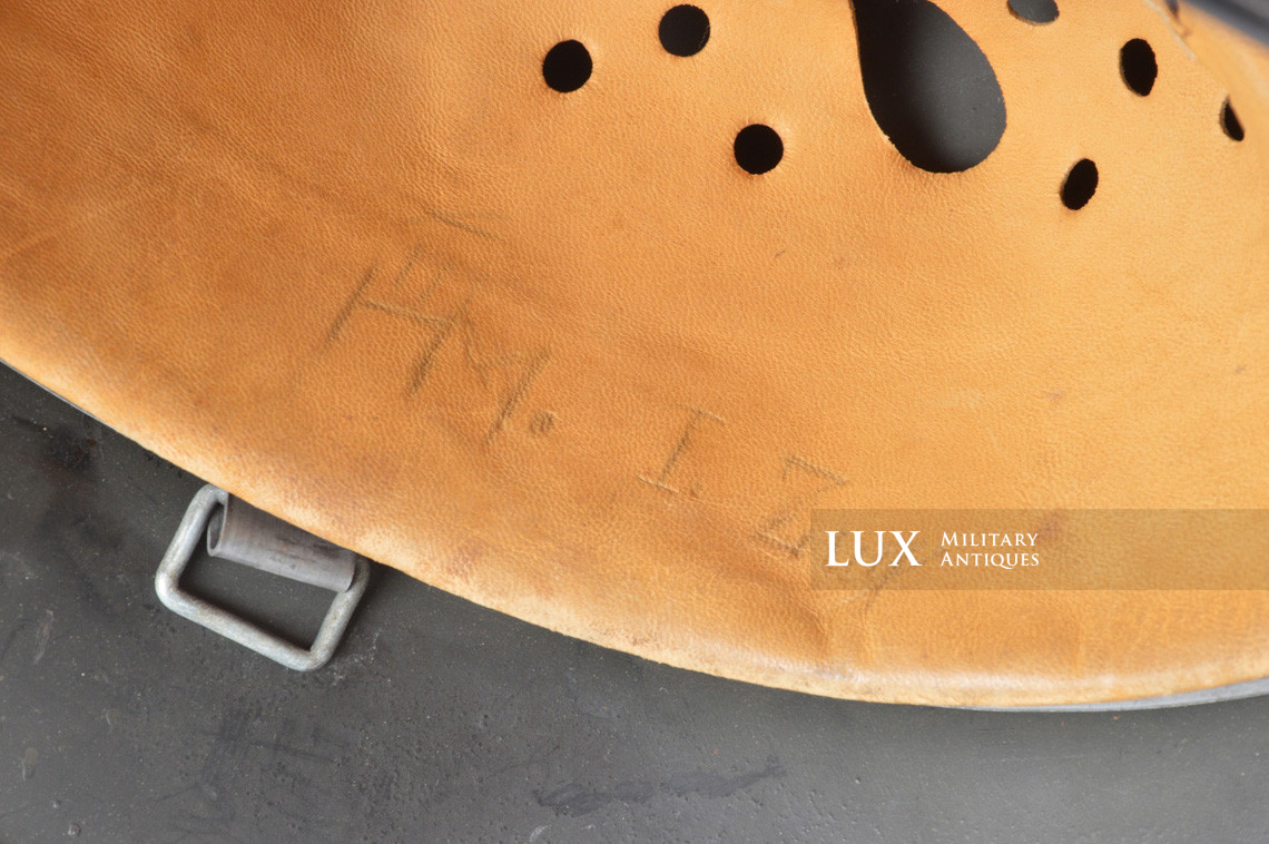 Late-war German Heer / Waffen-SS M40 Combat Helmet, « Q64 » - photo 27