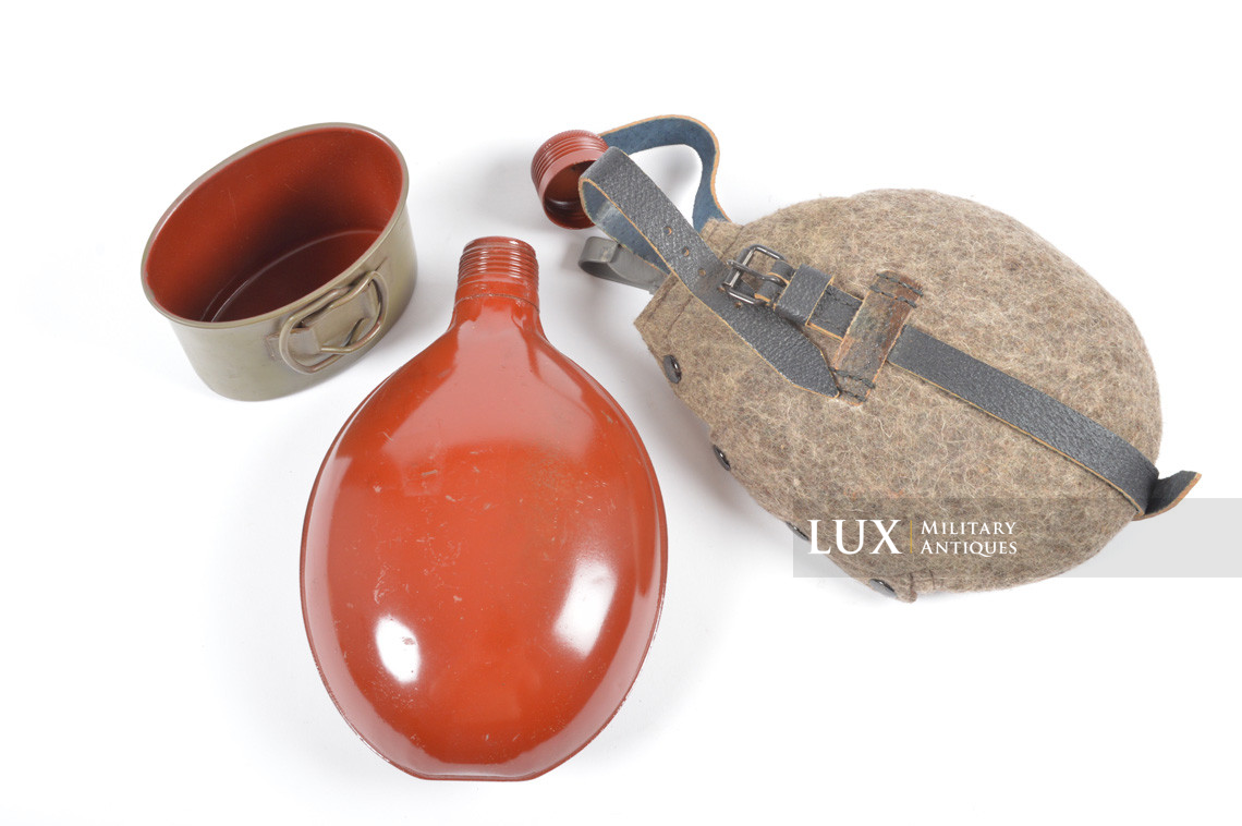 Unissued late-war German canteen, « CFL44 » - photo 13
