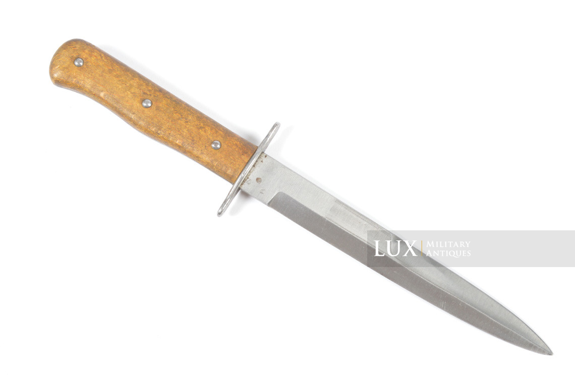 German Luftwaffe fighting knife, « Luftamt 6 » - photo 9