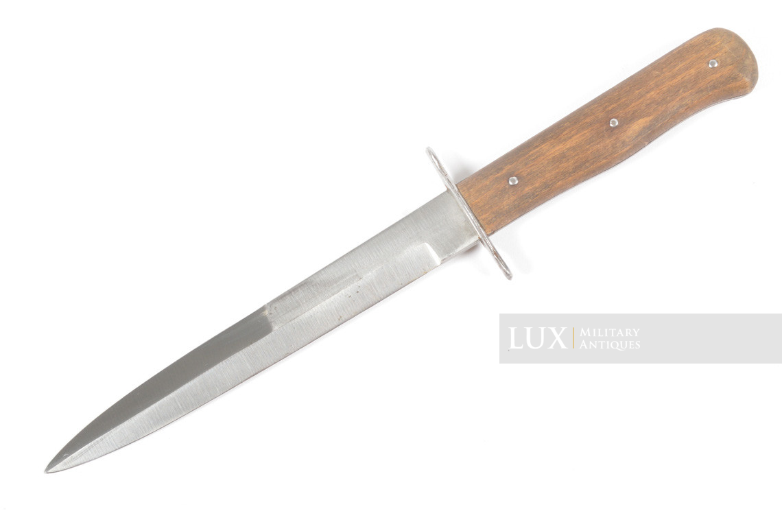 German Luftwaffe fighting knife, « Luftamt 5 » - photo 13