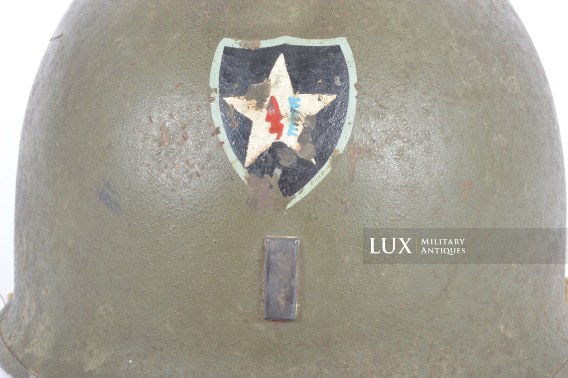 USM1 1st Lt. 2nd Infantry Division named front seam fixed bale combat helmet, « untouched / ETO » - photo 16