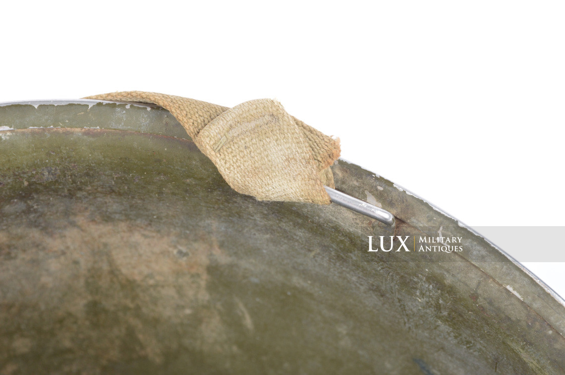 USM1 1st Lt. 2nd Infantry Division named front seam fixed bale combat helmet, « untouched / ETO » - photo 45
