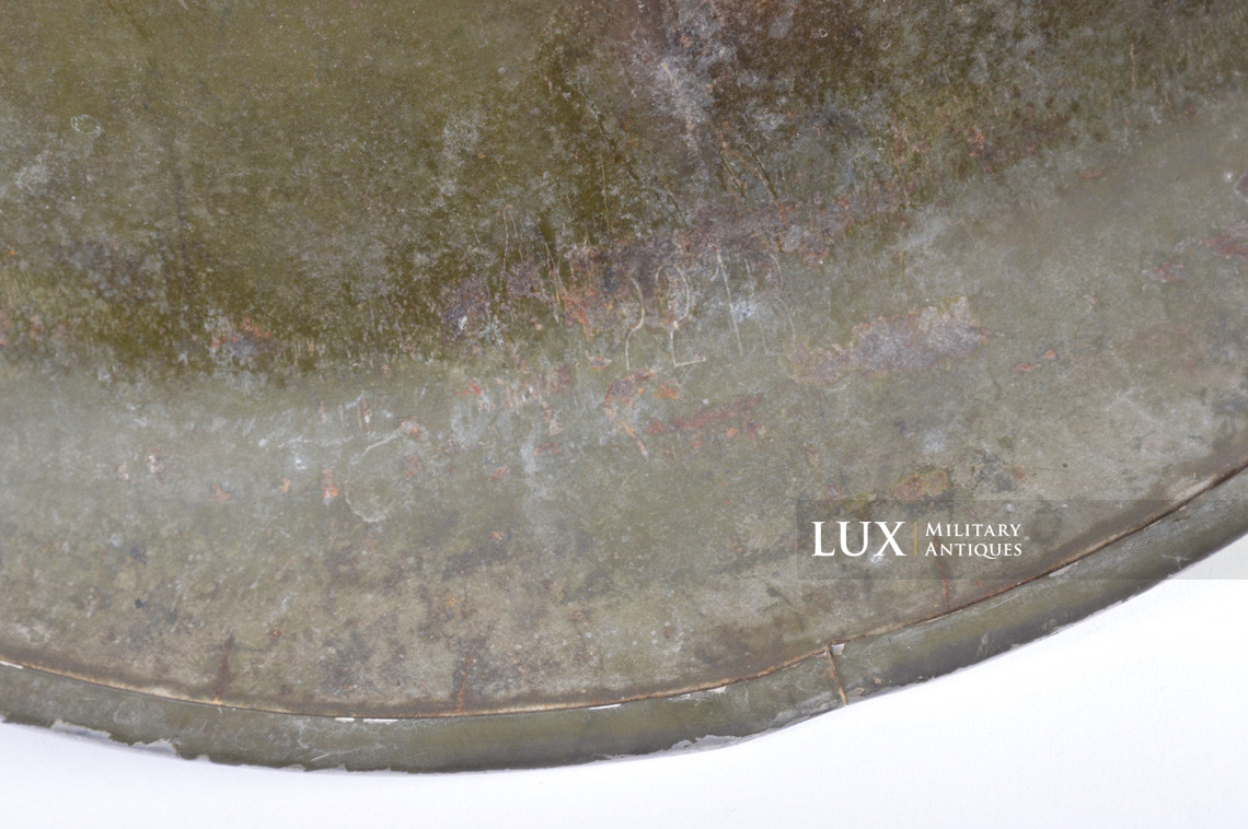 USM1 1st Lt. 2nd Infantry Division named front seam fixed bale combat helmet, « untouched / ETO » - photo 50