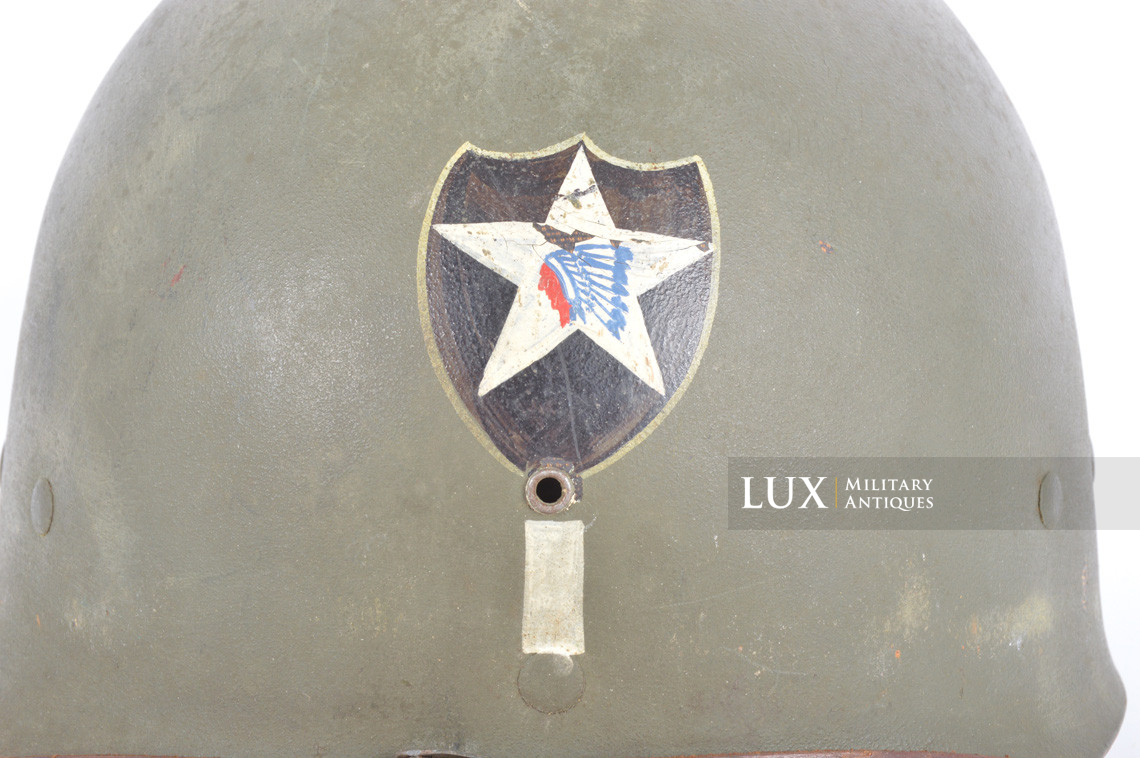 USM1 1st Lt. 2nd Infantry Division named front seam fixed bale combat helmet, « untouched / ETO » - photo 59