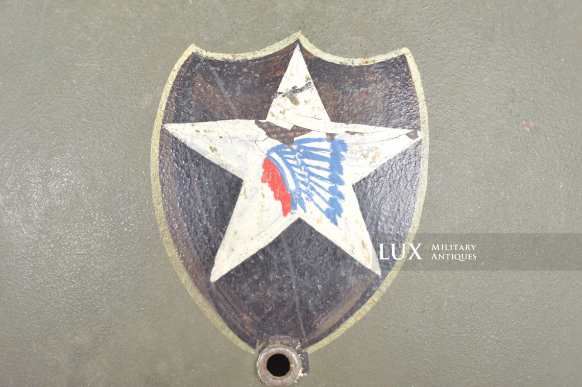 USM1 1st Lt. 2nd Infantry Division named front seam fixed bale combat helmet, « untouched / ETO » - photo 60